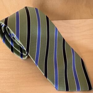 NWT Geoffrey Beene 100% Silk Tie Light Green Blue Stripes Classic Men's Necktie